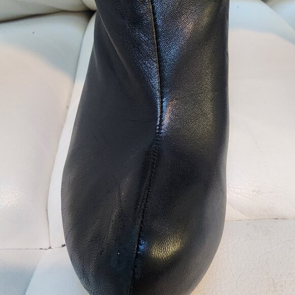 CHARLES DAVID Women's Black Leather Valentino Heeled Boots - Size 7.5 - Picture 8 of 16